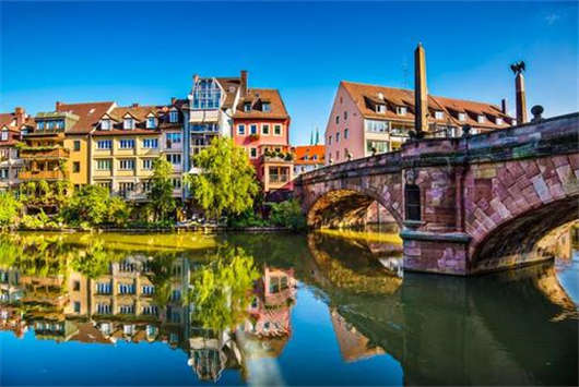 <a style='color:#268bd1;cursor:pointer;' href='/niulunbao.html'>德國紐倫堡</a>:拜羅伊特音樂節(jié)的結(jié)局 德國紐倫堡:拜羅伊特音樂節(jié)的結(jié)局