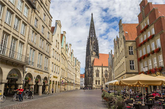 為什么說德國藍(lán)卡是高級(jí)工作簽證? 為什么說德國藍(lán)卡是高級(jí)工作簽證?